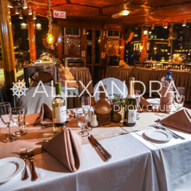 Table Set up - Alexandra Dhow Cruise